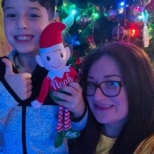 Meet your Posher, Santy